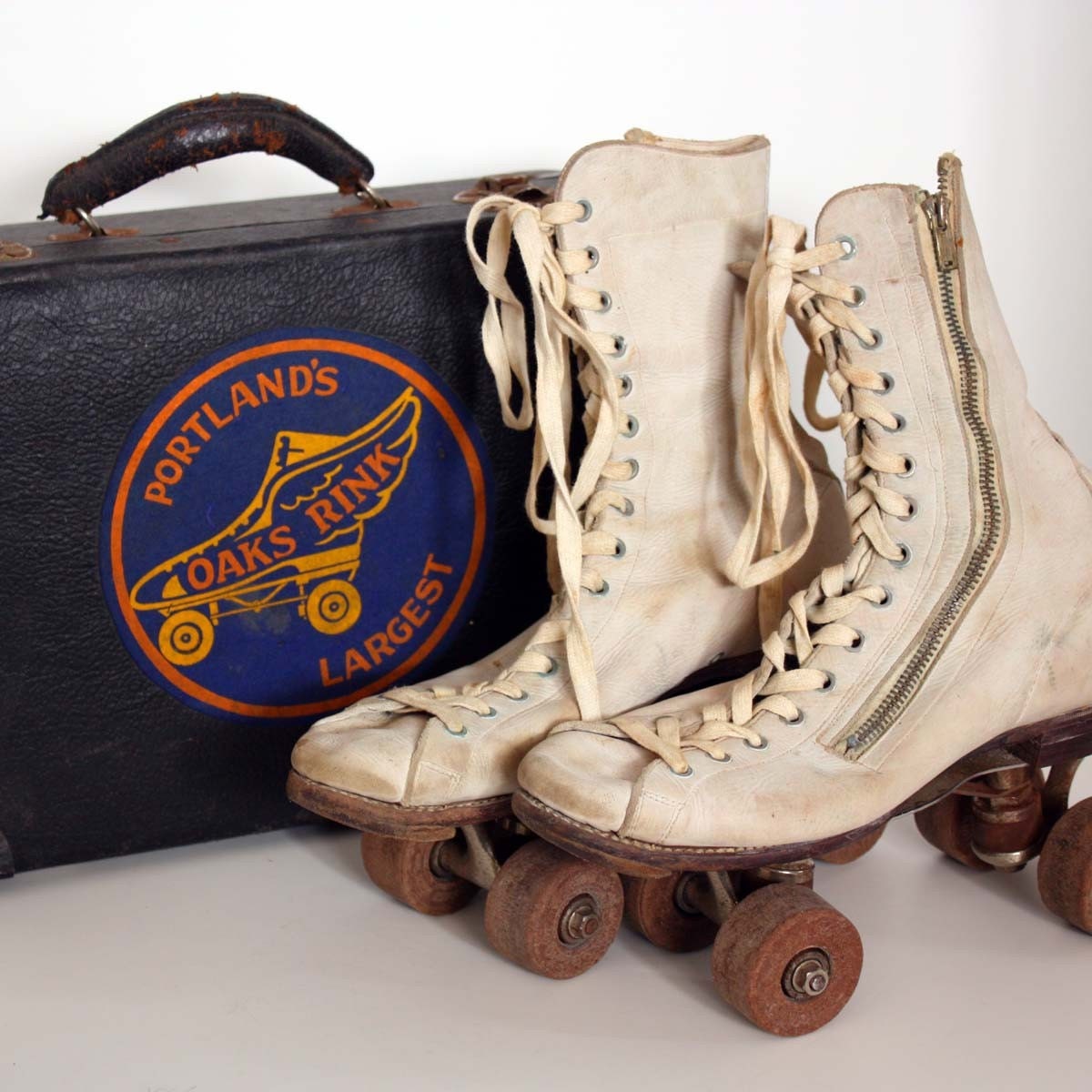 Vintage Roller Skates and Portland Oaks Rink Case
