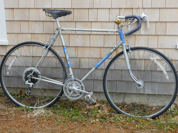 Items similar to Vintage Raleigh Grand Prix 10 Speed Road Bicycle on Etsy