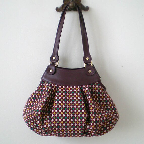 Items similar to Balloon Bag tweed dots in burgundy on Etsy