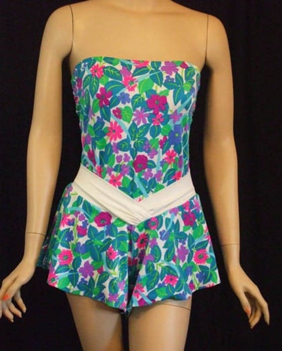 Cute Flirty 1980s Floral Swim Suit Swimsuit by by alleycatsvintage