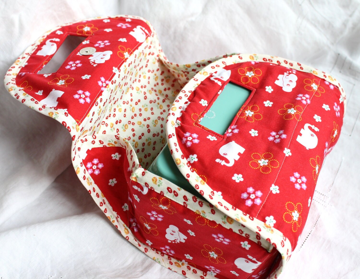 Insulated Bento Box Carrier Red with White Elephant