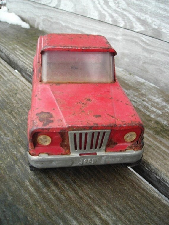 vintage metal jeep toy