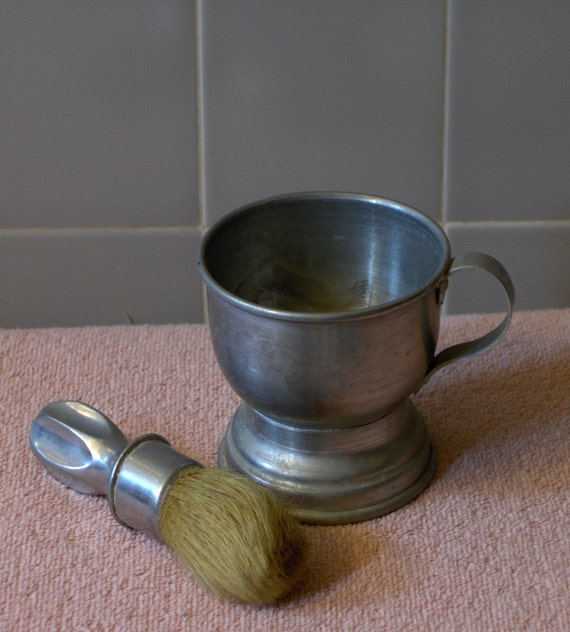 Vintage antique RUBBERSET shaving set BRUSH number 3 and CUP