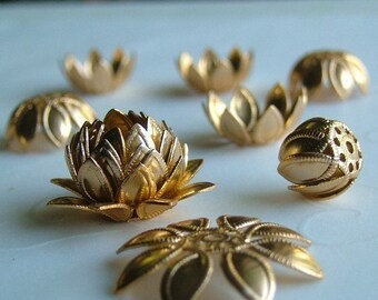 16 pieces of Lotus Bead Caps in Gold Color - 15 mm