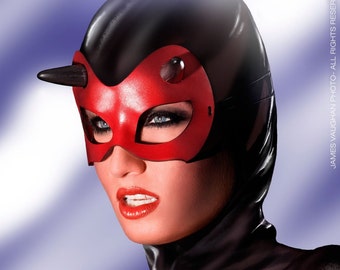SALE Minx mask in red leather