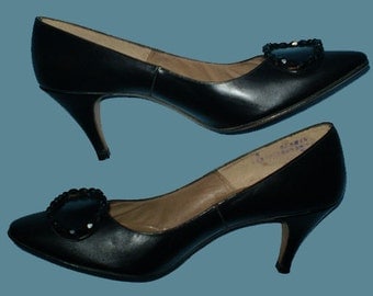 Vintage 60s Black High Heel Shoes with Bead Clips 5 B