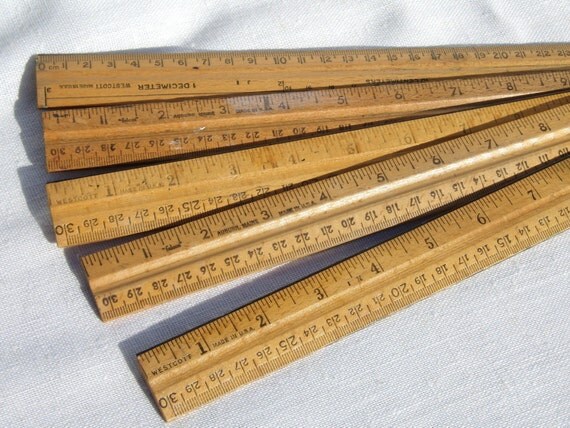 5 vintage wooden rulers for upcycle projects