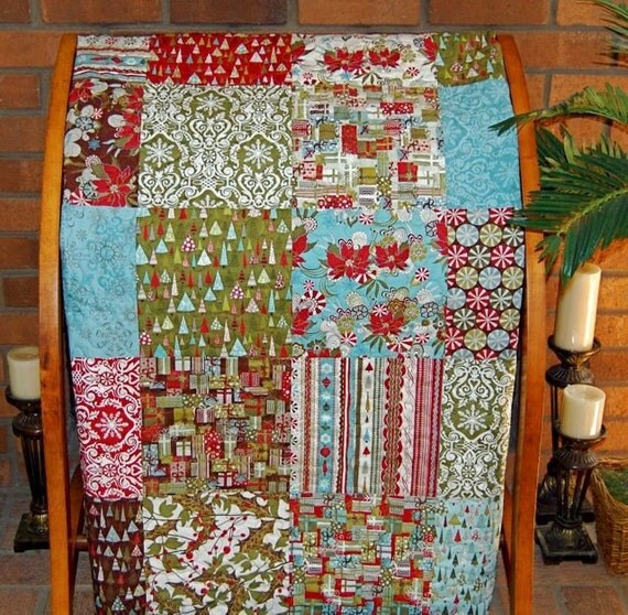 big-block-holiday-lap-quilt-in-figgy-pudding-by-moda-fabric-57