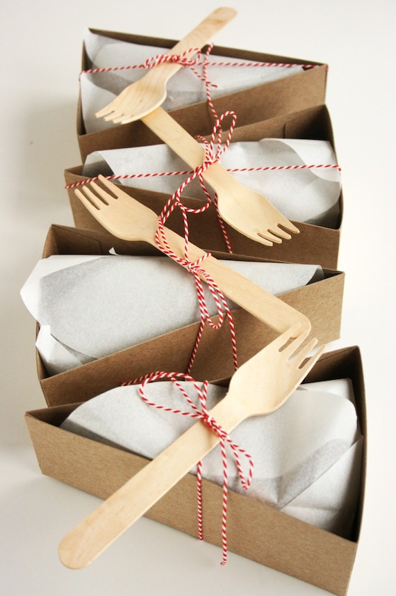 25 DELUXE Wedge-Shaped Pie Box Kits (Forks and other accessories included)