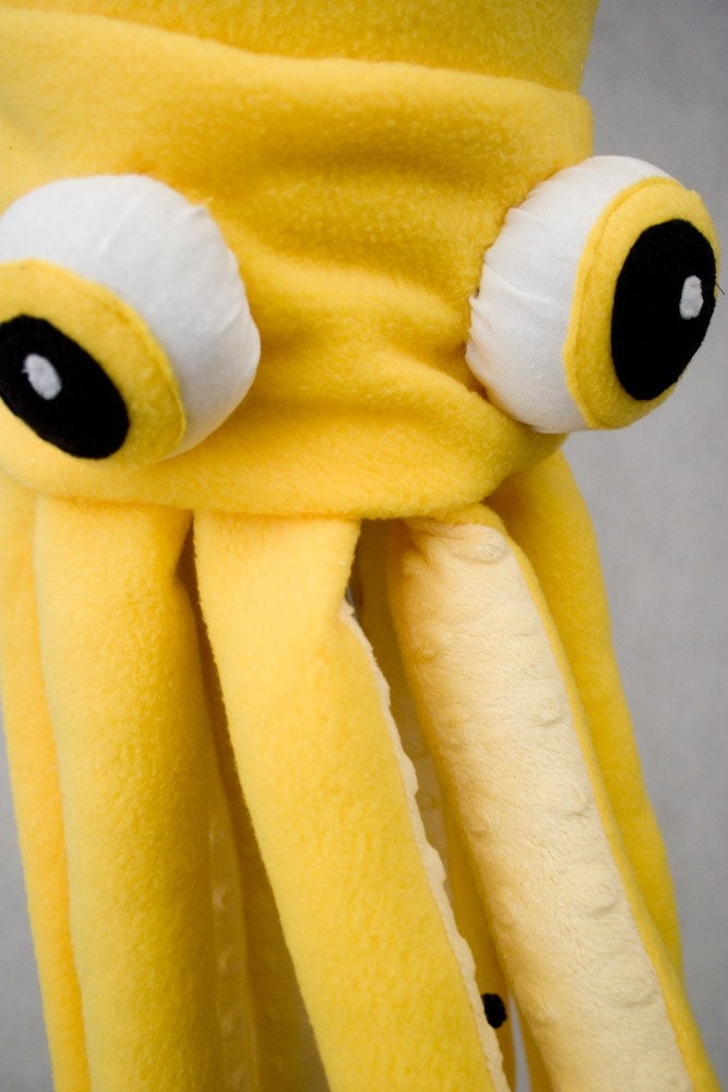 xxl plush squid