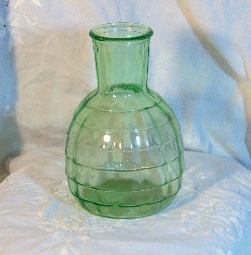 Green Depression Glass Decanter Block Optic Anchor Hocking UV
