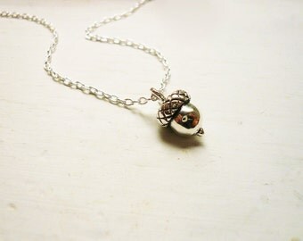 Acorn Necklace in Sterling Silver, Small Acorn Necklace, Sterling Silver Acorn Pendant Necklace, Little Acorn Necklace Silver Acorn Necklace