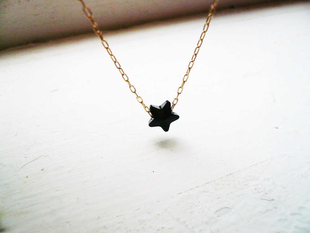 Star quality sparkle black necklace Clearance