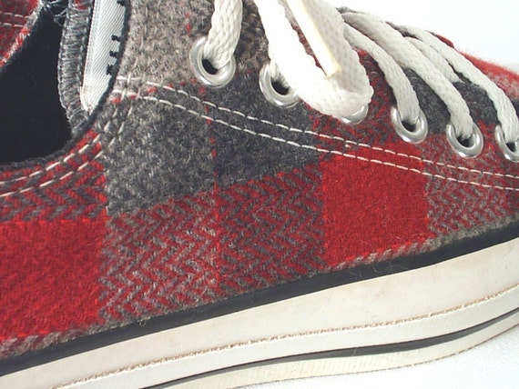 converse plaid shoes
