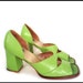 90's LIME GREEN vintage chunky heel leather sandals 10