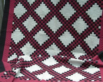 quilt, triple Irish Chain