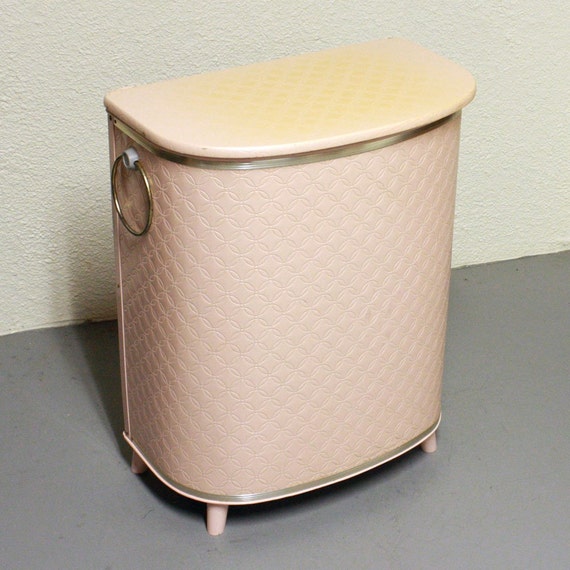 Vintage clothes hamper laundry hamper Detecto pink