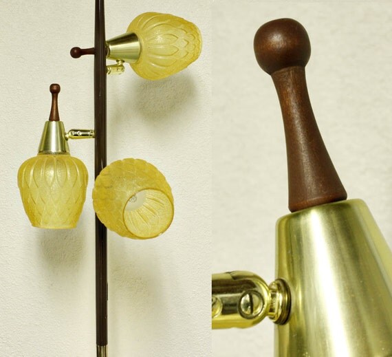 Vintage floor lamp glass shades 3 way switch adjustable