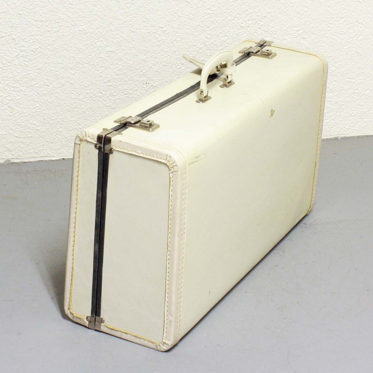 Vintage Suitcase Hardside Luggage Whitecream