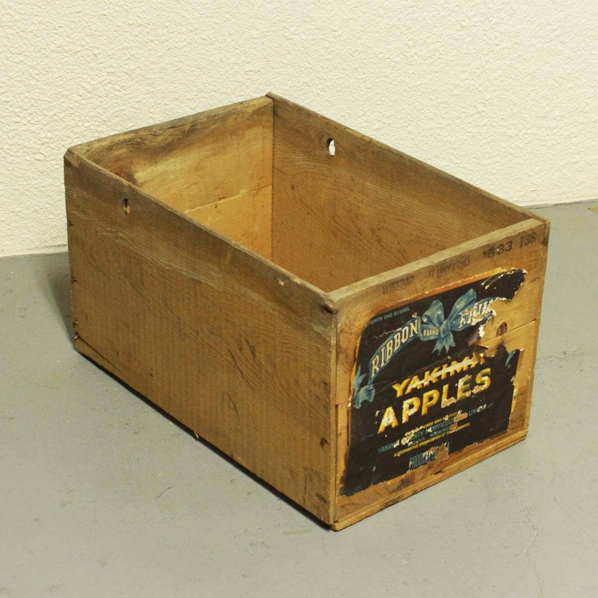 Vintage wood box wood crate apple crate Yakima Apples