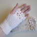 White ivory crochet gloves with lace trim F616