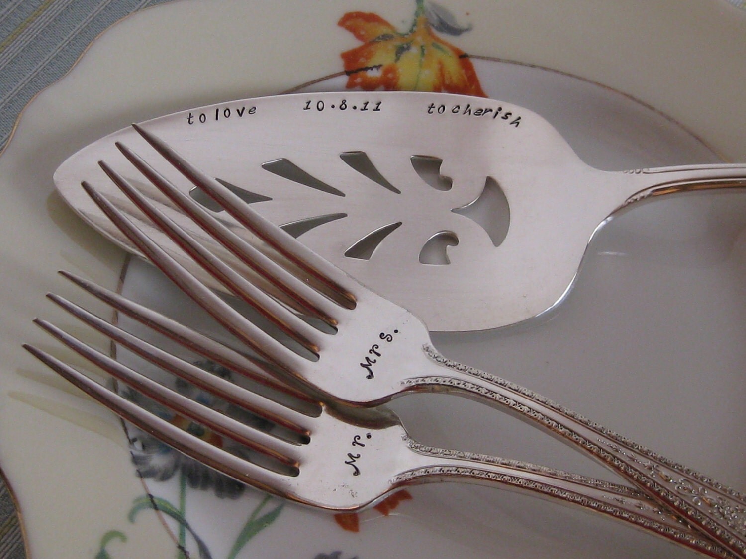  Cake  server  forks  Wedding  Vow Renewal or Anniversary