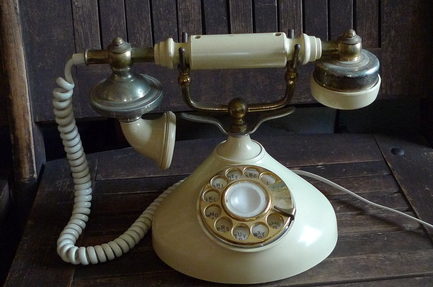 vintage princess phone 1970s rotary dial telephone