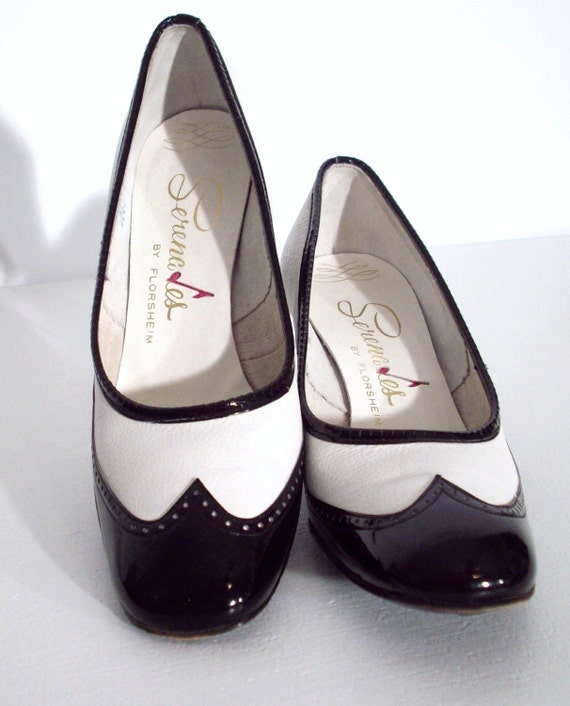 Florsheim Leather Spectator Pumps Black And White 50s Ladies 6399