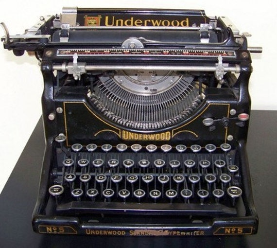 Underwood No.5 Standard Typewriter Desktop Model for