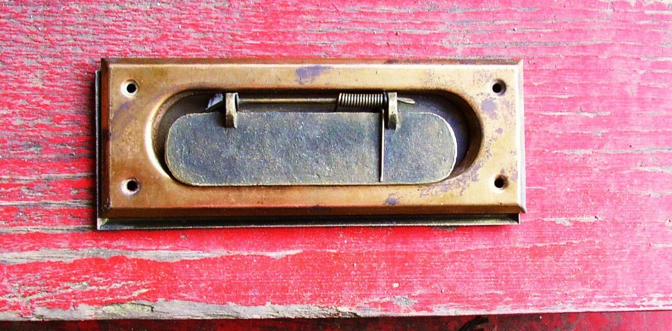 VINTAGE LETTER MAIL DOOR SLOTBRASS by JunqueInTheTrunque