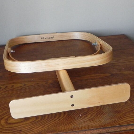 Quilting lap stand loop for quilting needlepoint embroidery