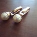 Vintage Womens Pearl Cuff Link Goldtone