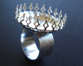 Silver Adjustable Ring 10mm Brushed Silver Band and Round 25mm Crown Edge Setting (1 piece)
