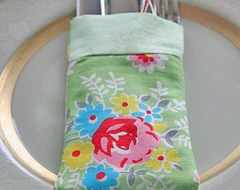 Silverware Utensil Flatware Holder Reusable Green Red Rose Fabric