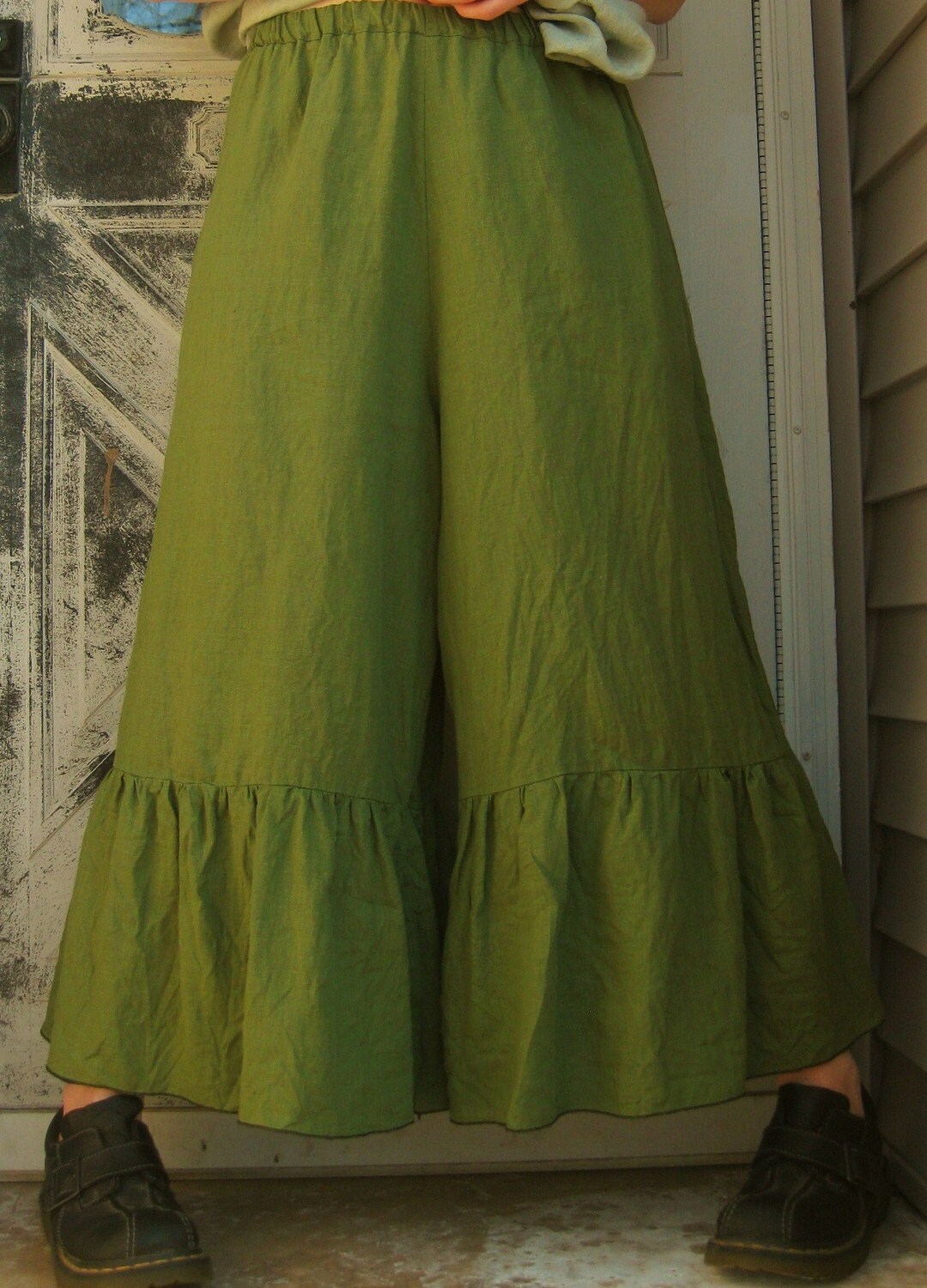 Wide Ruffle Bloomers