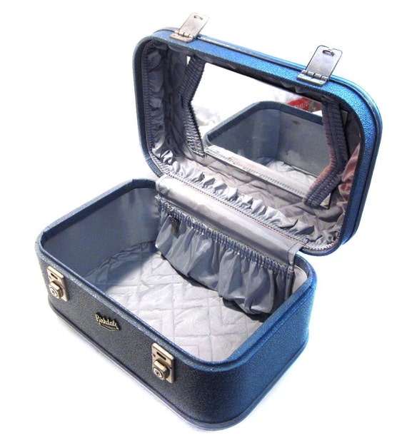 train case luggage new