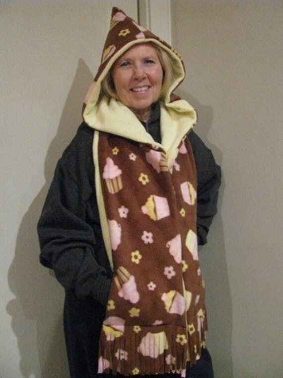 pockets Scarf Hooded  pockets with Yellow hooded with Cupcake scarves