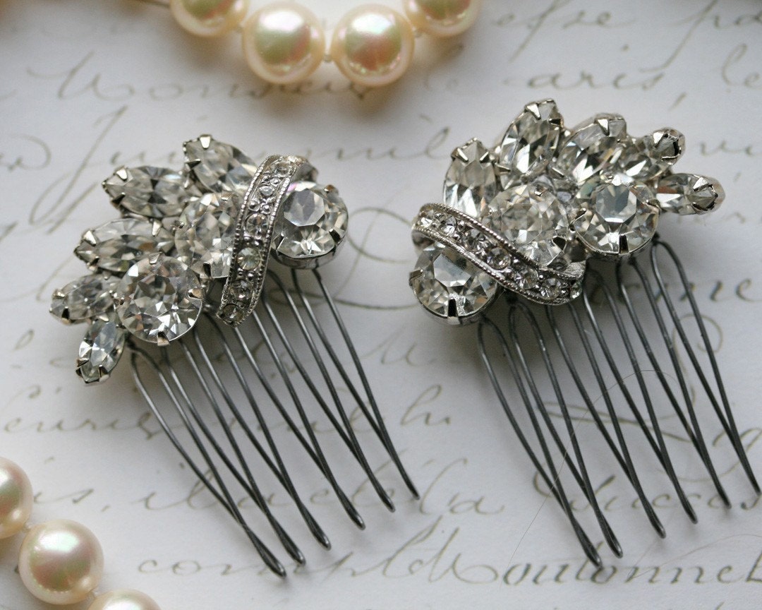 Vintage Rhinestone Hair Comb 3