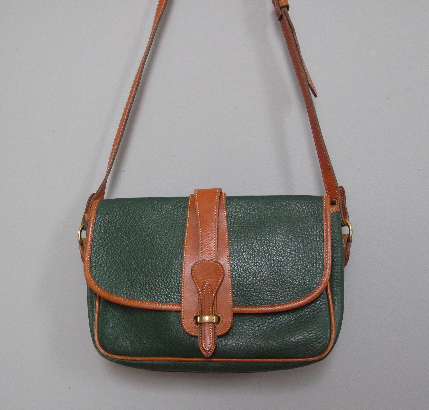 vintage hunter green DOONEY & BOURKE purse