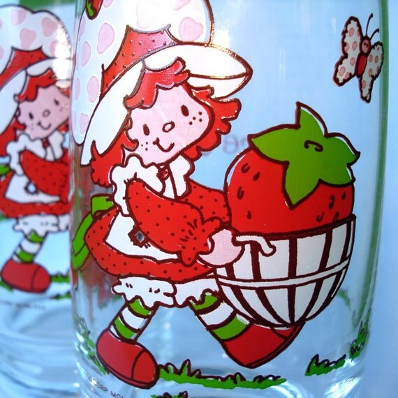 Vintage Strawberry Shortcake Drinking Glasses by vintagedame