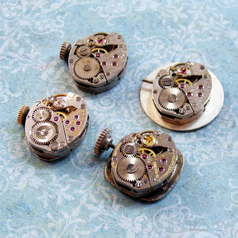 Four Vintage Watch Movements WPM2032