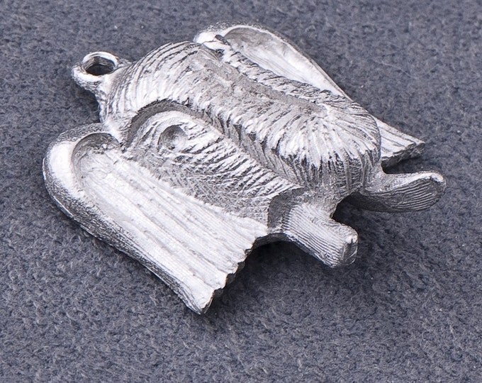 Dimensional Pewter Elephant Head Charm Pendant