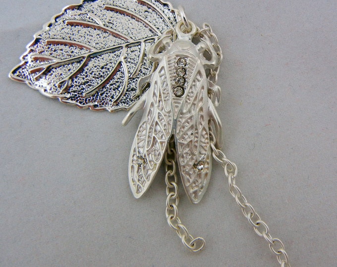 Antique Silver-tone Fly and Leaf Charms