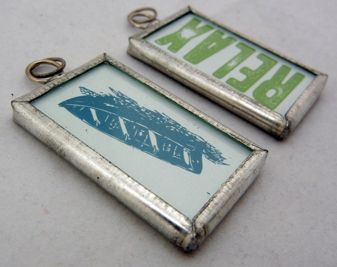 Metal Framed Canoe and Relax Charm Two-sided