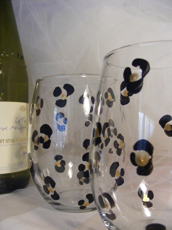 painted stemless wine glasses with leopard by DelightfulFinds
