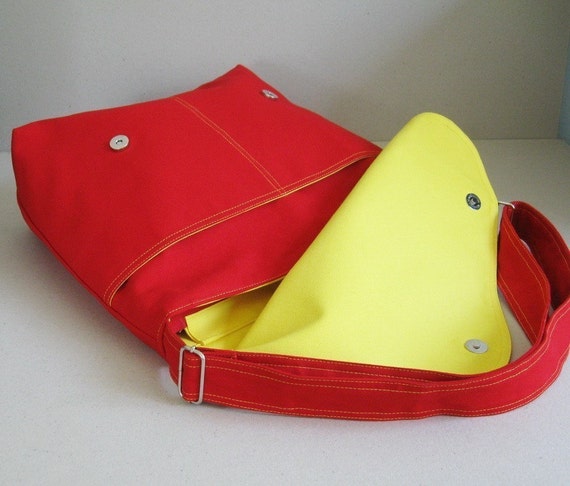 Sale Red Cotton Twill Messenger Bag tote shoulder by tippythai