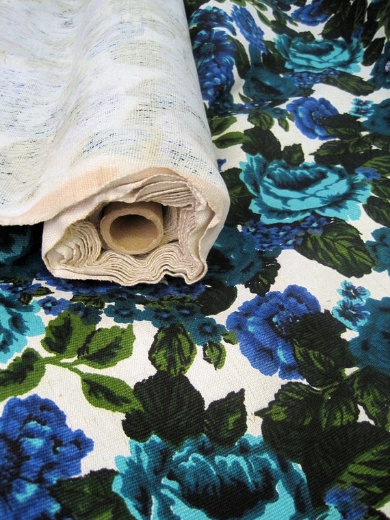 60s Fabric Vintage Floral Upholstery Fabric Cotton by voguevintage