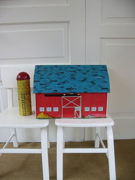 Vintage Metal Toy Barn and Silo