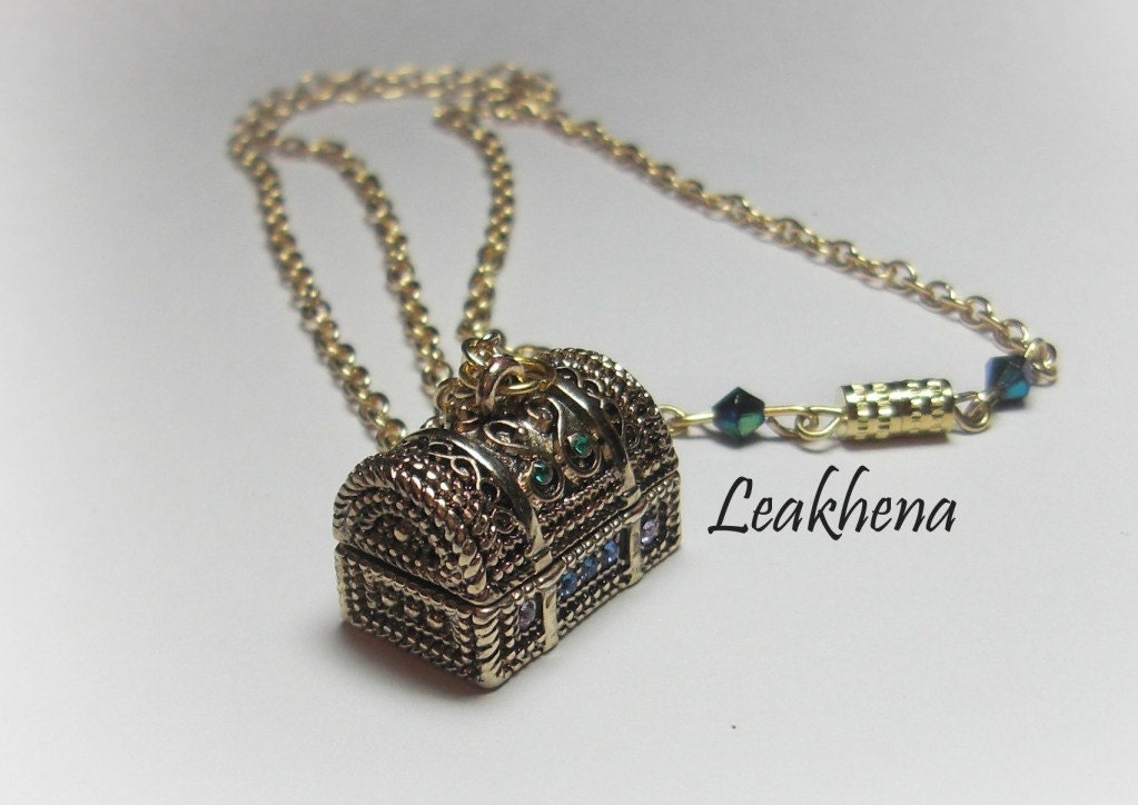 Timeless Treasure Chest Necklace