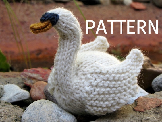 Swan Knitting Pattern, PDF, Digital Download